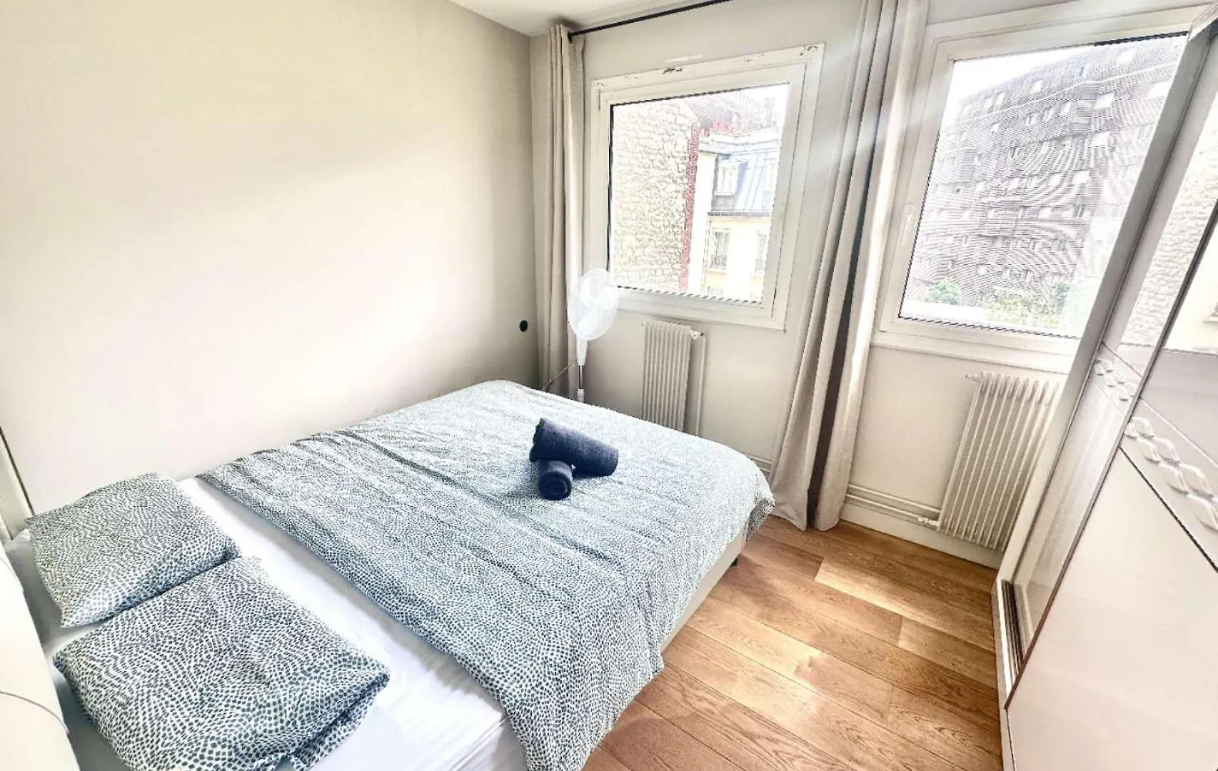 Homestay Say Hello To The Eiffel Tower Apartment Paris
